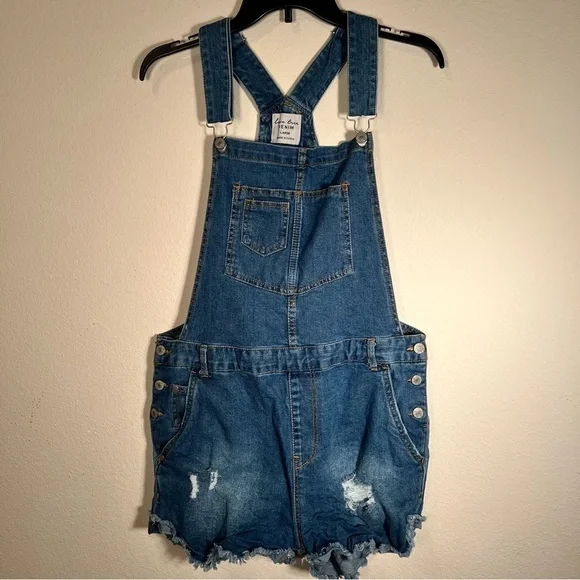 Love Tree Denim Distressed Short Overalls - Picture 2 of 16